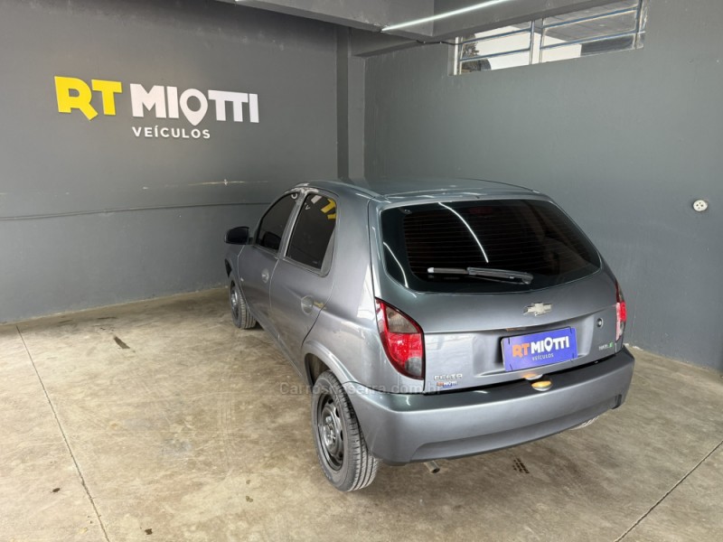 CELTA 1.0 MPFI LS 8V FLEX 4P MANUAL - 2012 - MUçUM
