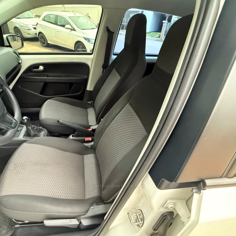 UP 1.0 TSI CONNECT 12V TOTAL FLEX 4P MANUAL - 2020 - GUAPORé