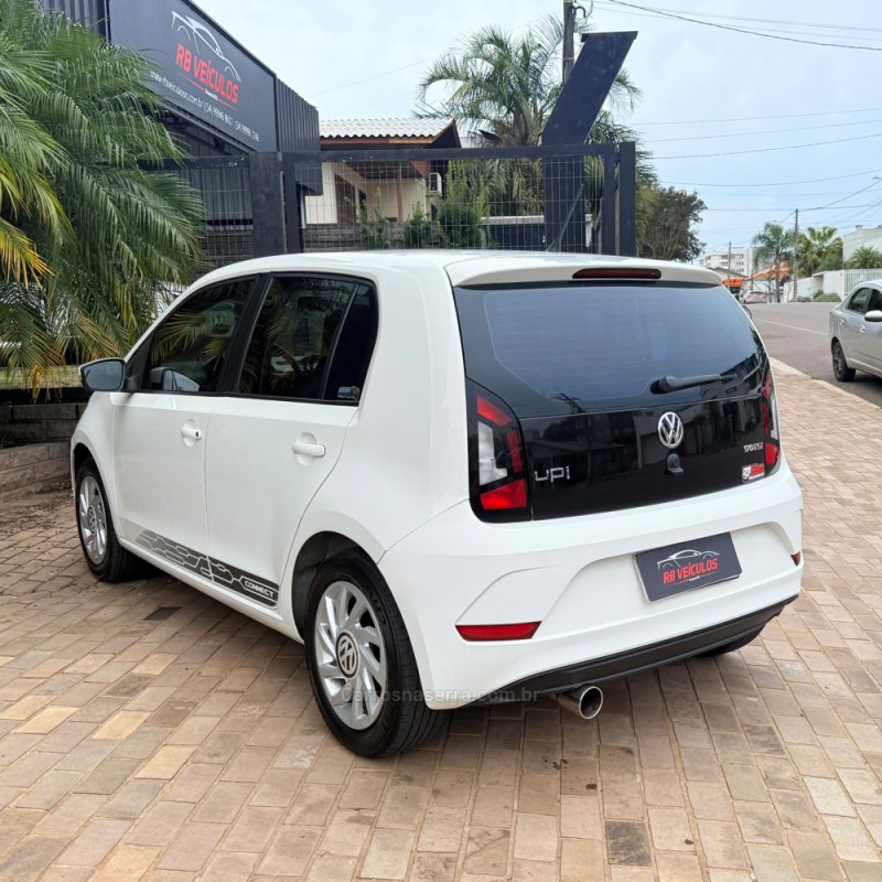 UP 1.0 TSI CONNECT 12V TOTAL FLEX 4P MANUAL - 2020 - GUAPORé