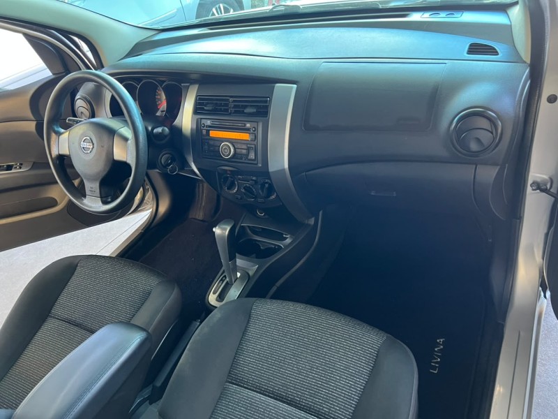 LIVINA 1.8 S 16V FLEX 4P AUTOMÁTICO - 2013 - CAXIAS DO SUL