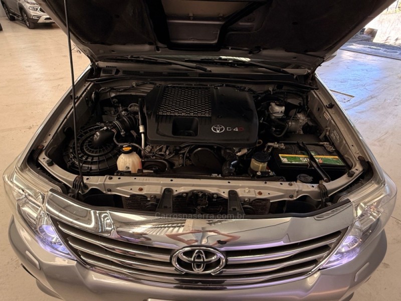 HILUX SW4 3.0 SRV 4X4 7 LUGARES 16V TURBO INTERCOOLER DIESEL 4P AUTOMÁTICO - 2015 - BENTO GONçALVES