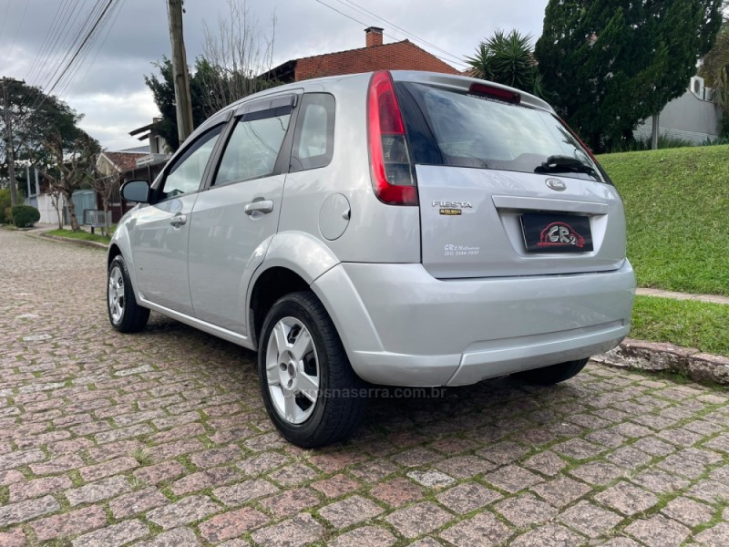 FIESTA 1.0 MPI 8V GASOLINA 4P MANUAL - 2014 - PORTO ALEGRE