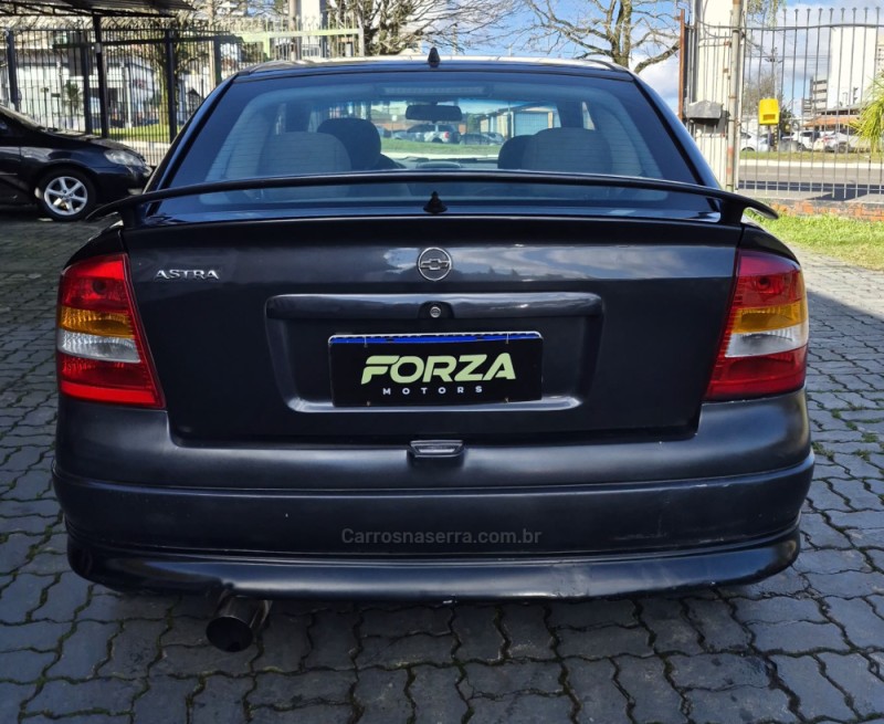 ASTRA 2.0 MPFI SUNNY 8V GASOLINA 2P MANUAL - 2002 - CAXIAS DO SUL