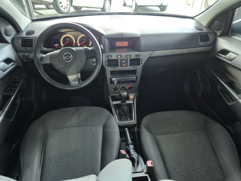 VECTRA 2.0 MPFI EXPRESSION 8V 140CV FLEX 4P MANUAL - 2009 - CAXIAS DO SUL