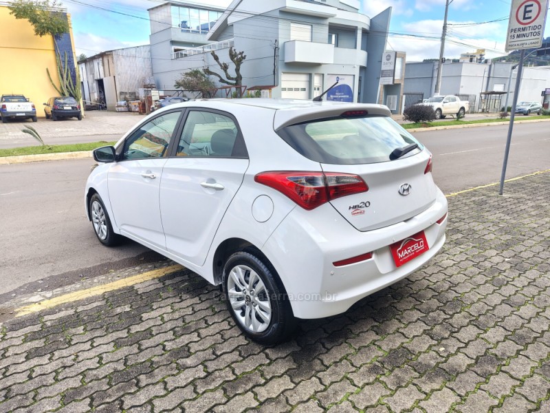 HB20 1.0 COMFORT 16V FLEX 4P MANUAL - 2018 - GUAPORé