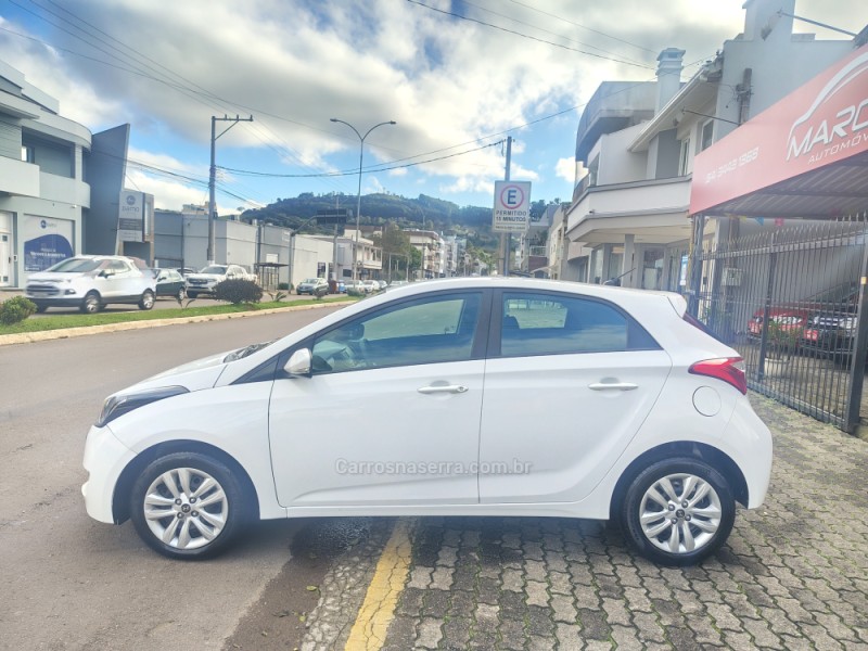 HB20 1.0 COMFORT 16V FLEX 4P MANUAL - 2018 - GUAPORé