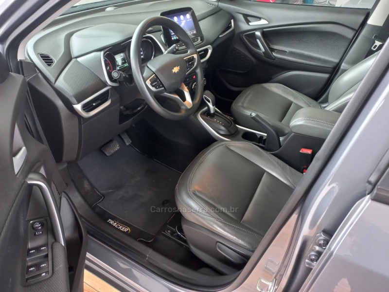 TRACKER 1.0 12V LT TURBO FLEX 4P AUTOMÁTICO - 2022 - TAQUARA
