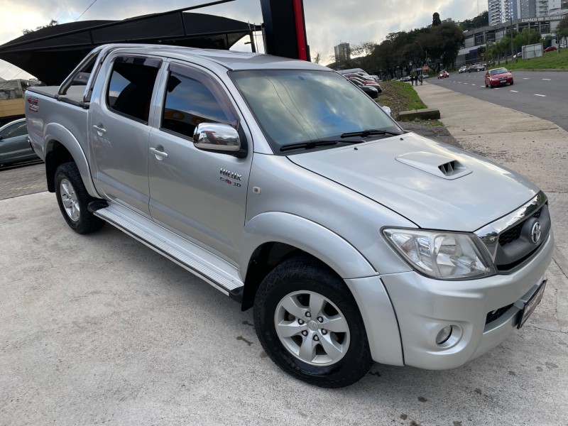 hilux 3.0 srv 4x4 cd 16v turbo diesel 4p manual 2011 caxias do sul