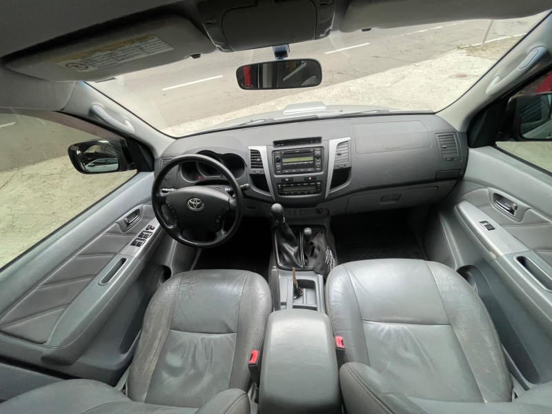 HILUX 3.0 SRV 4X4 CD 16V TURBO DIESEL 4P MANUAL - 2011 - CAXIAS DO SUL