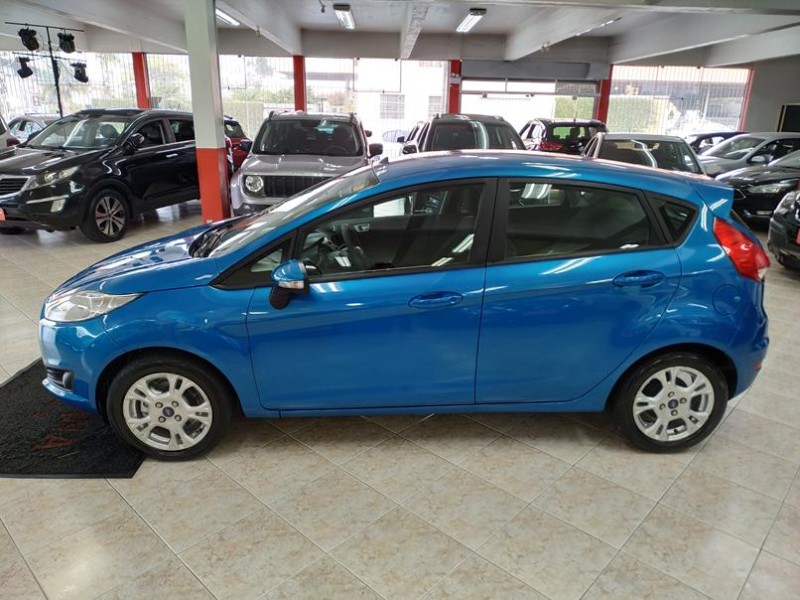 FIESTA 1.6 SE HATCH 16V FLEX 4P AUTOMÁTICO - 2014 - CAXIAS DO SUL