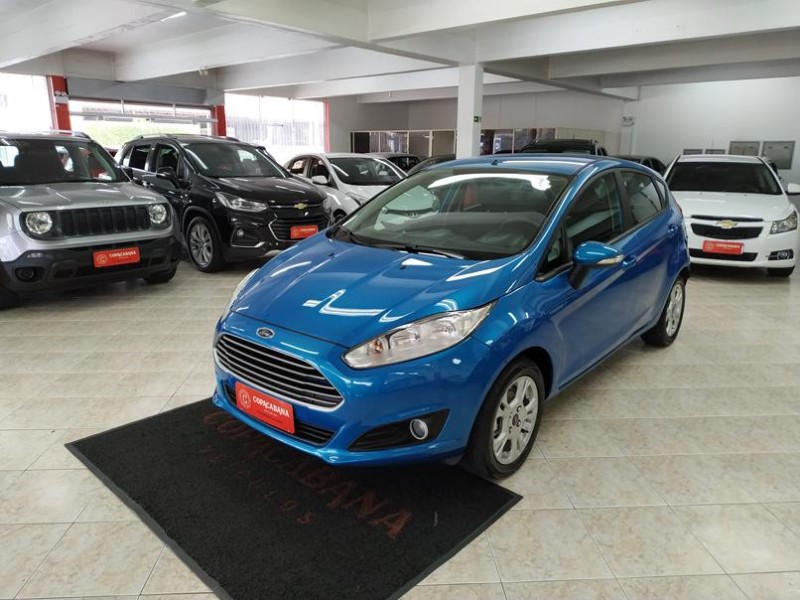 fiesta 1.6 se hatch 16v flex 4p automatico 2014 caxias do sul