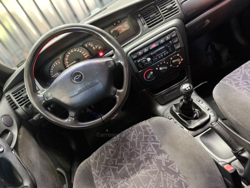 VECTRA 2.0 MPFI GLS 8V GASOLINA 4P MANUAL - 1997 - CAXIAS DO SUL