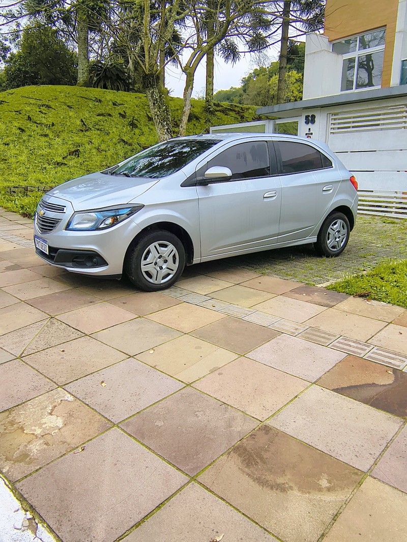 ONIX 1.4 MPFI LT 8V FLEX 4P MANUAL - 2016 - FARROUPILHA