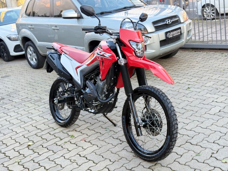 XR 300L TORNADO  - 2025 - BENTO GONçALVES