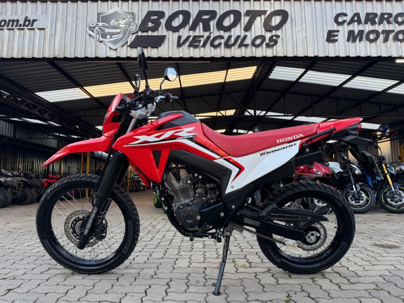 XR 300L TORNADO 