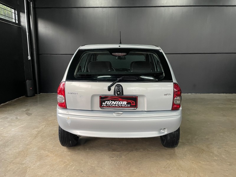 CORSA 1.0 MPFI SUPER 8V GASOLINA 4P MANUAL - 2001 - CAXIAS DO SUL