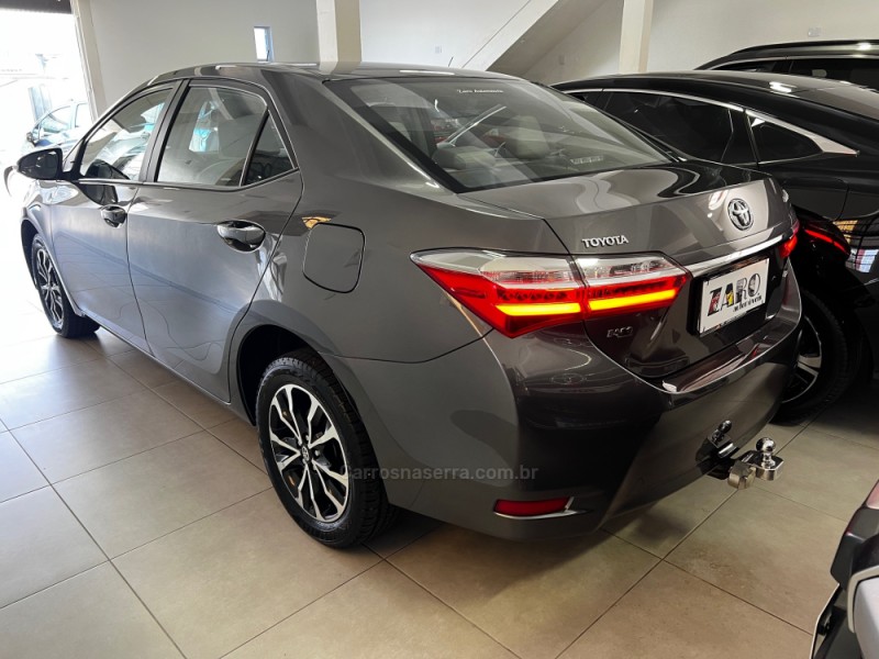 COROLLA 1.8 GLI 16V FLEX 4P AUTOMÁTICO - 2018 - CARLOS BARBOSA