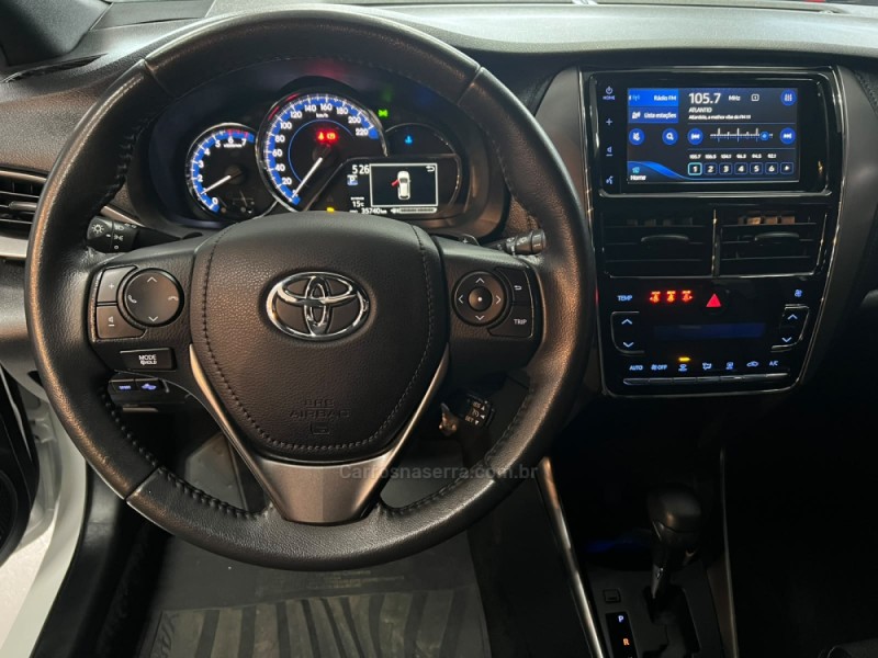 YARIS 1.5 XS 16V FLEX 4P AUTOMÁTICO - 2023 - CAXIAS DO SUL