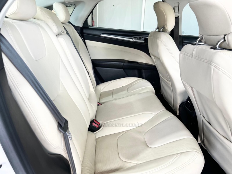 FUSION 2.0 TITANIUM AWD 16V GASOLINA 4P AUTOMÁTICO - 2013 - NOVO HAMBURGO