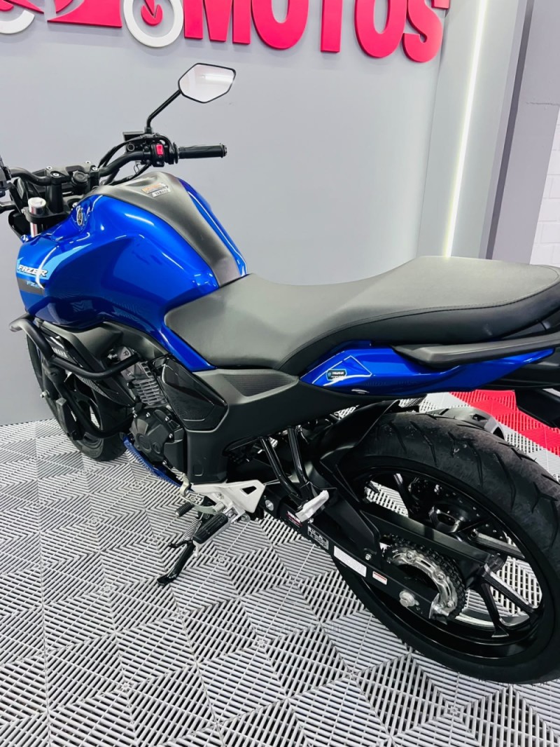 FAZER FZ15 ABS - 2025 - CAMPO BOM