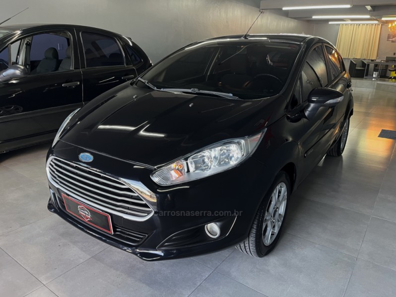 FIESTA 1.6 SE HATCH 16V FLEX 4P MANUAL - 2014 - CAXIAS DO SUL