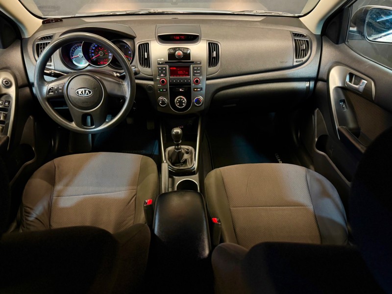 CERATO 1.6 EX3 SEDAN 16V GASOLINA 4P MANUAL - 2011 - CAXIAS DO SUL