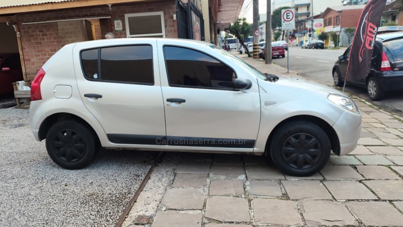 SANDERO 1.0 EXPRESSION 16V FLEX 4P MANUAL - 2011 - CAXIAS DO SUL