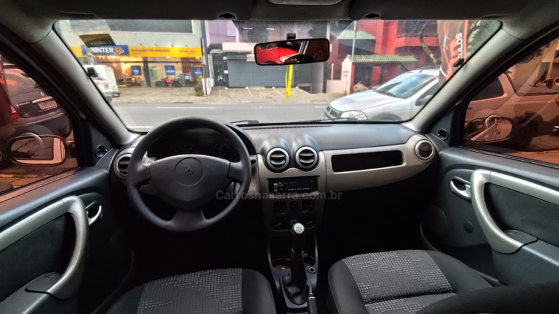 SANDERO 1.0 EXPRESSION 16V FLEX 4P MANUAL - 2011 - CAXIAS DO SUL