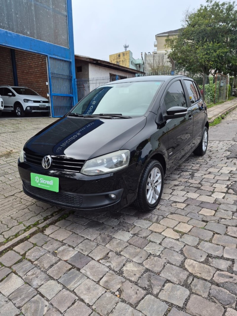 FOX 1.0 MI CITY 8V FLEX 4P MANUAL - 2013 - BENTO GONçALVES