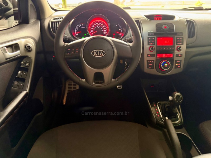 CERATO 1.6 SX3 16V GASOLINA 4P AUTOMÁTICO - 2011 - CAMPO BOM