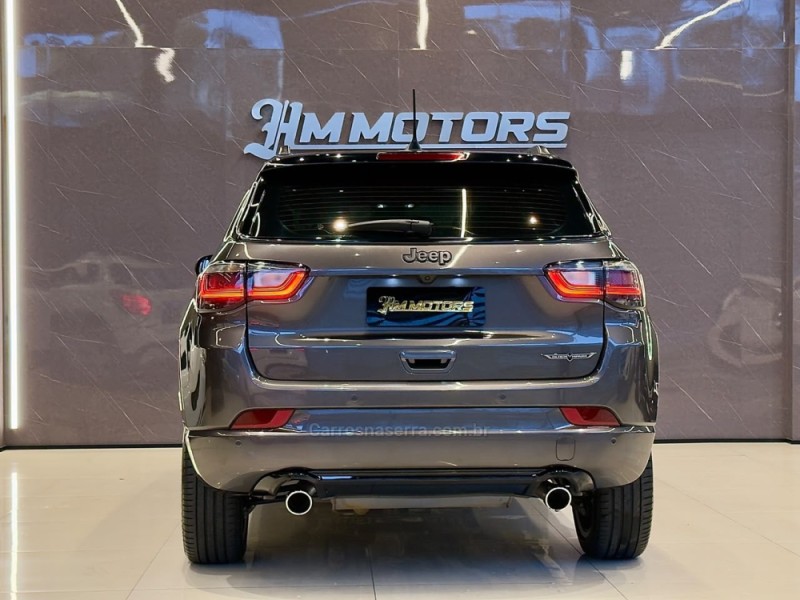 COMPASS 2.0 HURRICANE BLACKHAWK 4X4 TURBO GASOLINA 4P AUTOMÁTICO - 2025 - CAXIAS DO SUL