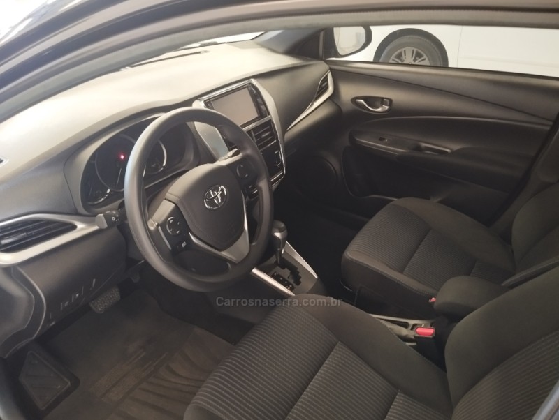 YARIS 1.5 XL PLUS CONNECT 16V FLEX 4P AUTOMÁTICO - 2022 - NOVO HAMBURGO