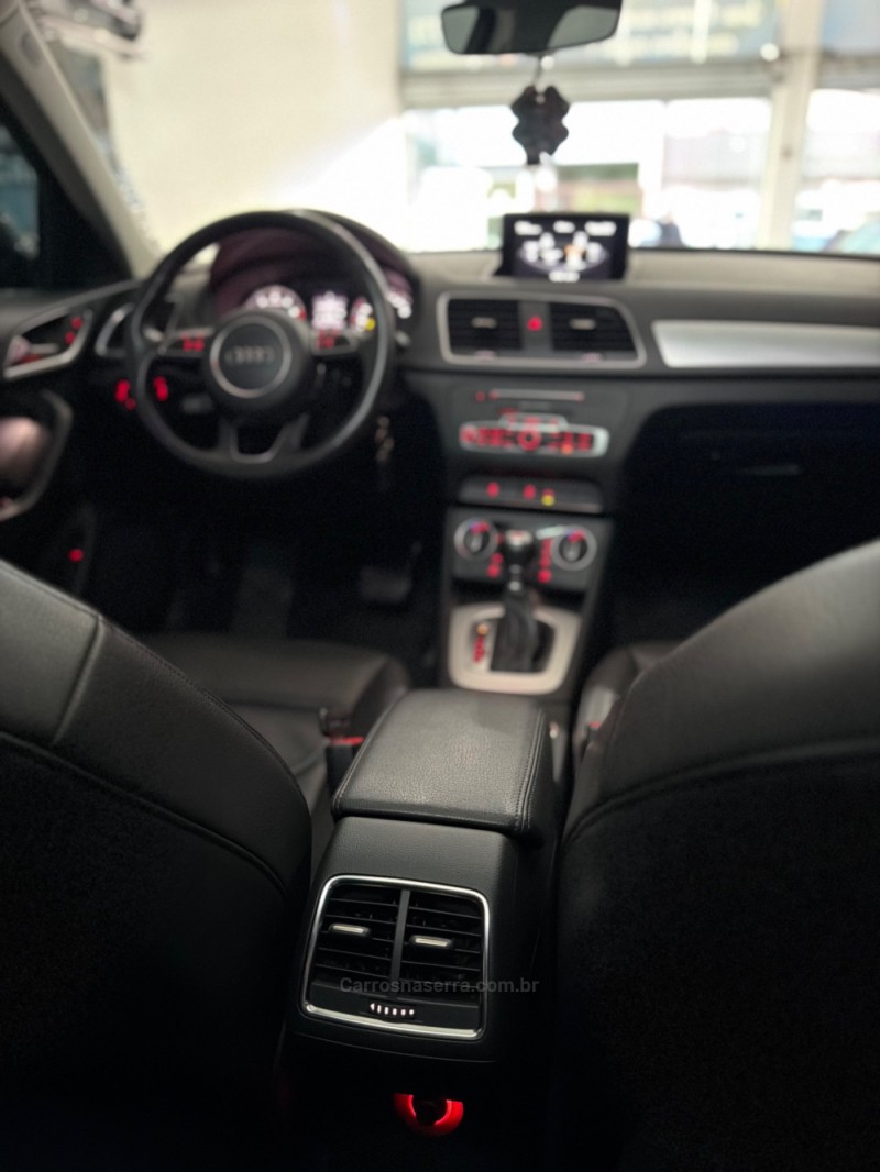 Q3 1.4 TFSI ATTRACTION GASOLINA 4P S TRONIC - 2017 - CAXIAS DO SUL