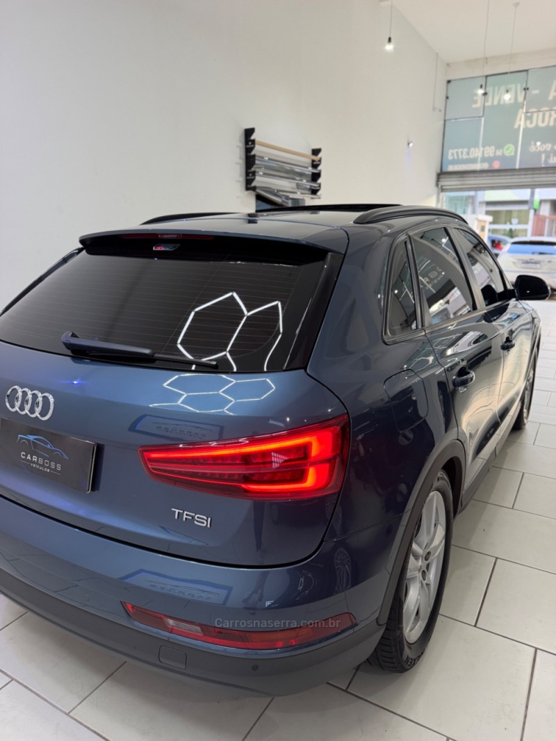 Q3 1.4 TFSI ATTRACTION GASOLINA 4P S TRONIC - 2017 - CAXIAS DO SUL