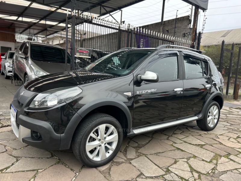 SANDERO 1.6 STEPWAY 16V FLEX 4P MANUAL - 2012 - CAXIAS DO SUL