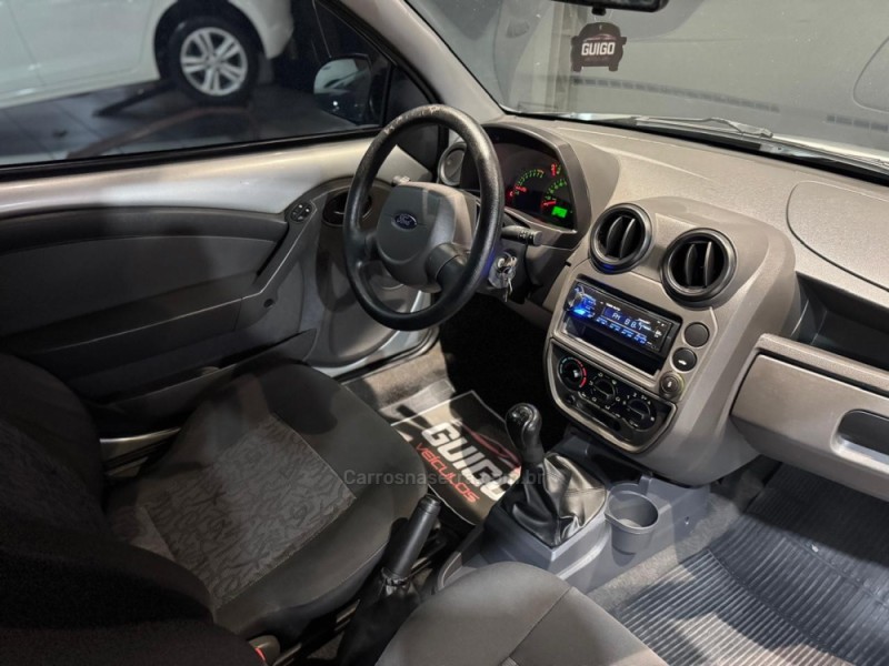 KA 1.0 I 8V GASOLINA 2P MANUAL - 2011 - NOVO HAMBURGO