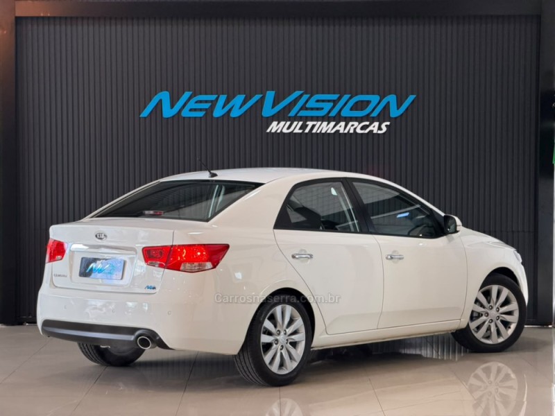 CERATO 1.6 SX3 16V GASOLINA 4P AUTOMÁTICO - 2013 - ESTâNCIA VELHA