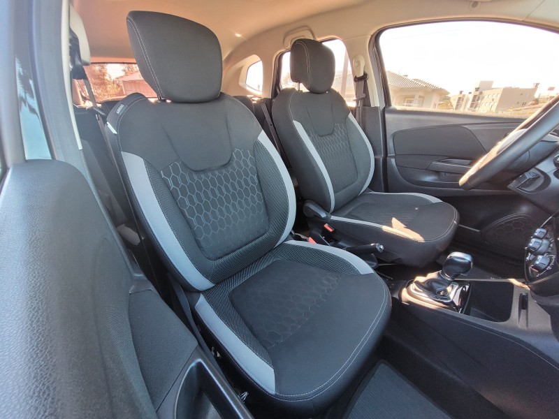 CAPTUR 1.6 16V FLEX ZEN AUTOMÁTICO - 2018 - CARLOS BARBOSA