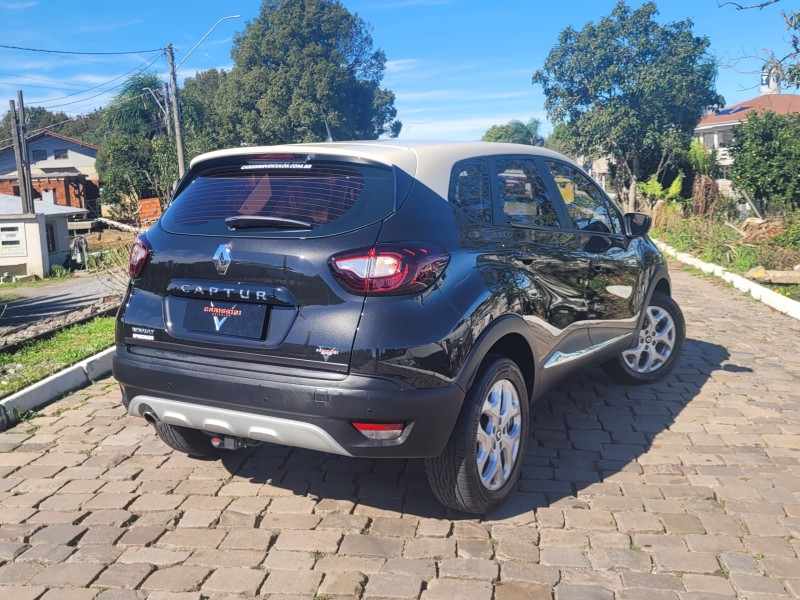 CAPTUR 1.6 16V FLEX ZEN AUTOMÁTICO - 2018 - CARLOS BARBOSA
