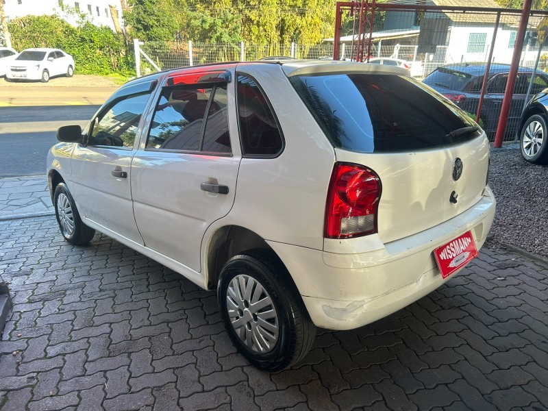 GOL 1.0 MI CITY 8V ÁLCOOL 4P MANUAL G.III - 2006 - TRêS COROAS