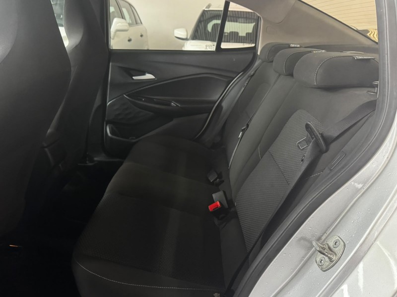 ONIX 1.0 LTZ 12V TURBO FLEX 4P MANUAL - 2023 - CAXIAS DO SUL