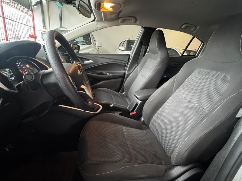 ONIX 1.0 LTZ 12V TURBO FLEX 4P MANUAL - 2023 - CAXIAS DO SUL