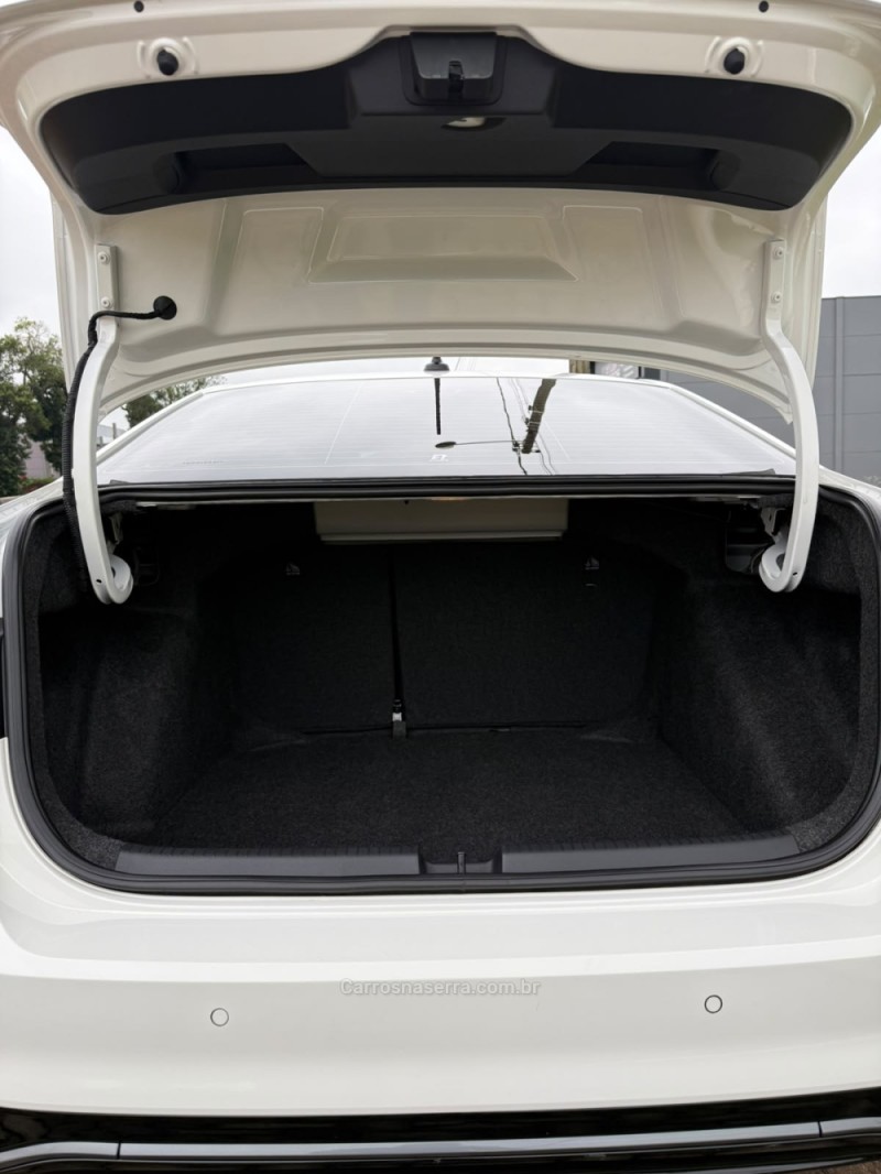 VIRTUS 1.4 250 TSI 16V EXCLUSIVE FLEX 4P AUTOMÁTICO - 2025 - BENTO GONçALVES