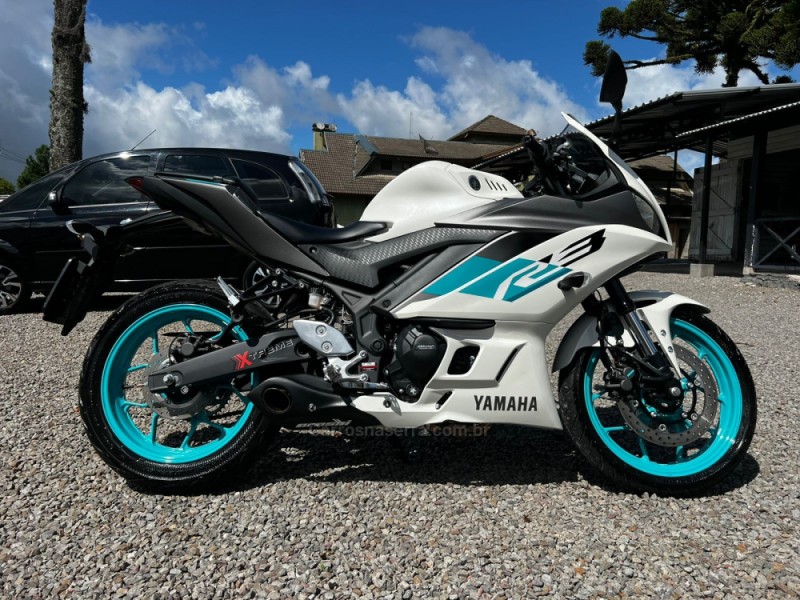 YZF R3 ABS - 2025 - CANELA