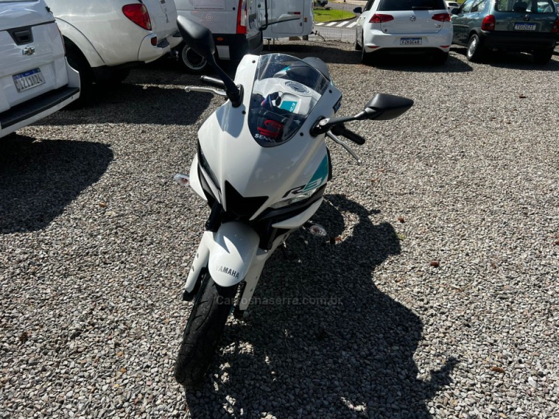 YZF R3 ABS - 2025 - CANELA