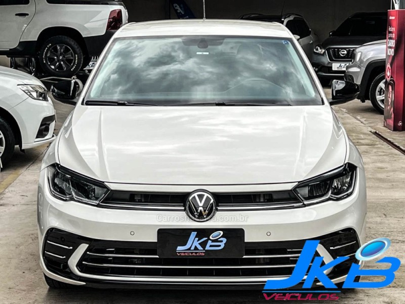 POLO 1.0	200 TSI HIGHLINE AUTOMÁTICO  - 2023 - NOVO HAMBURGO