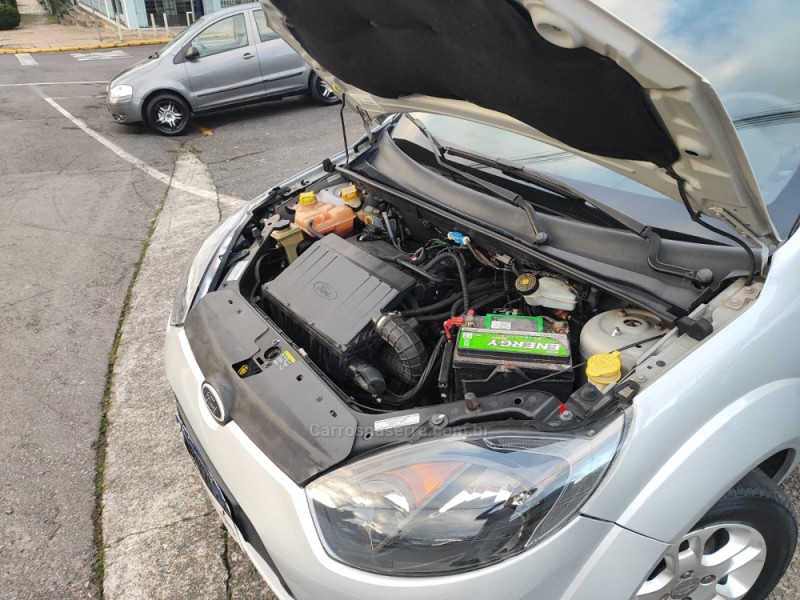 FIESTA 1.0 MPI 8V GASOLINA 4P MANUAL - 2013 - FARROUPILHA