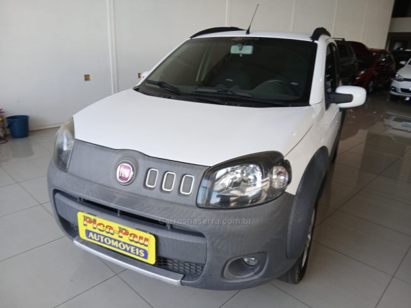 UNO 1.4 EVO WAY 8V FLEX 4P MANUAL - 2014 - NOVA PETRóPOLIS