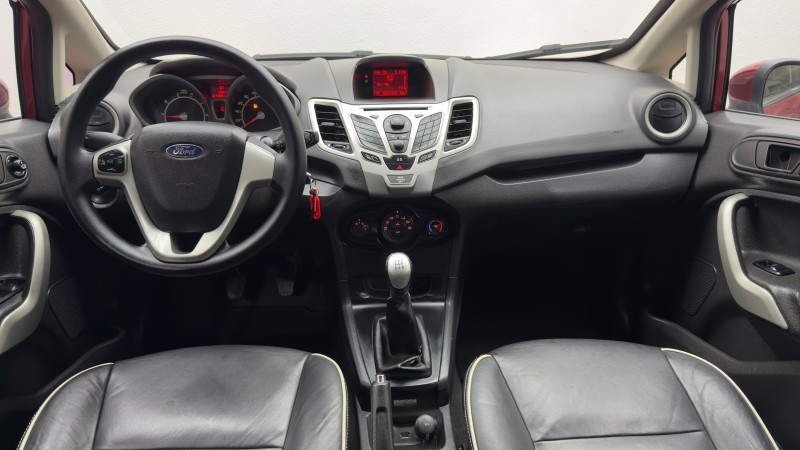 FIESTA 1.6 SE SEDAN 16V FLEX 4P MANUAL - 2013 - CAXIAS DO SUL