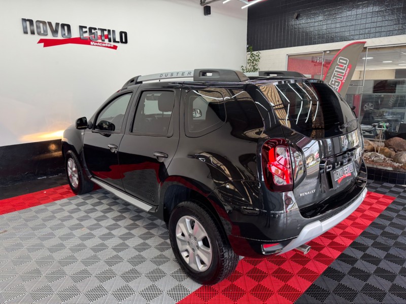DUSTER 1.6 DYNAMIQUE 4X2 16V FLEX 4P MANUAL - 2016 - CAXIAS DO SUL